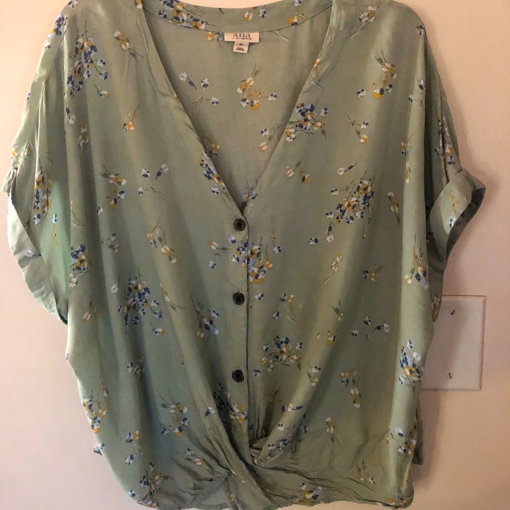 XL Ana brand rayon blouse.